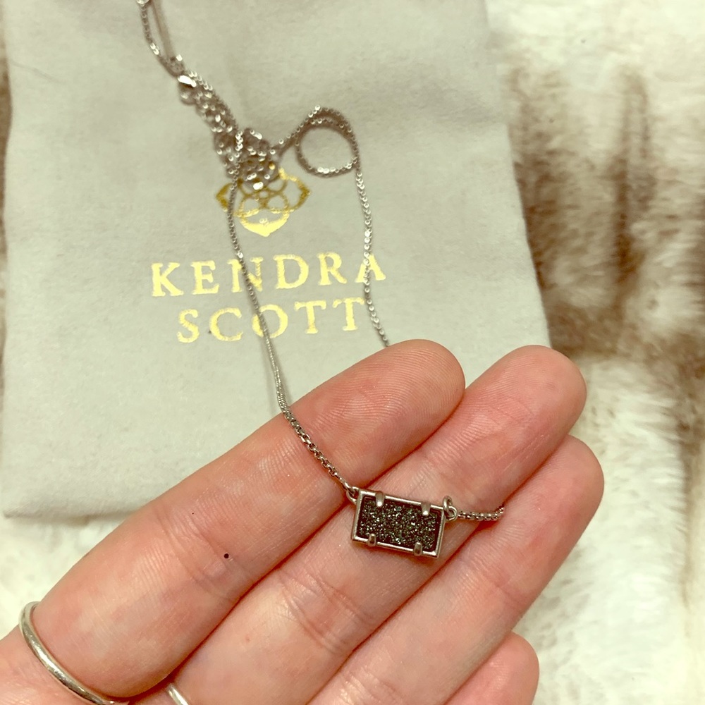 Kendra Scott Pattie Silver Pendant Necklace